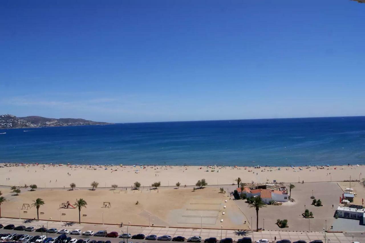 Holidays P14 Sea View Empuriabrava Kültér fotó